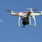 طائرة الدرون