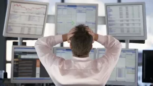 تجارب حقيقية: قصص مستثمرين مع منصات التداول النصابة وكيفية تجنبها منصات التداول النصابة