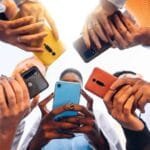 كل ما تحتاج معرفته عن خدمات الاتصالات: من رمز PUK إلى معرفة الرصيد خدمات الاتصالات