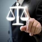 أفضل مكاتب المحاماة الدولية في الإمارات: خبرة قانونية عالمية لحماية حقوقك أفضل مكاتب المحاماة الدولية