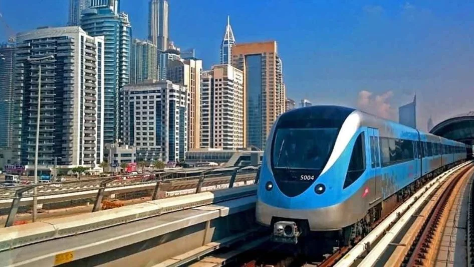 كم تكلفة المواصلات في دبي؟ تكلفة المواصلات في دبي