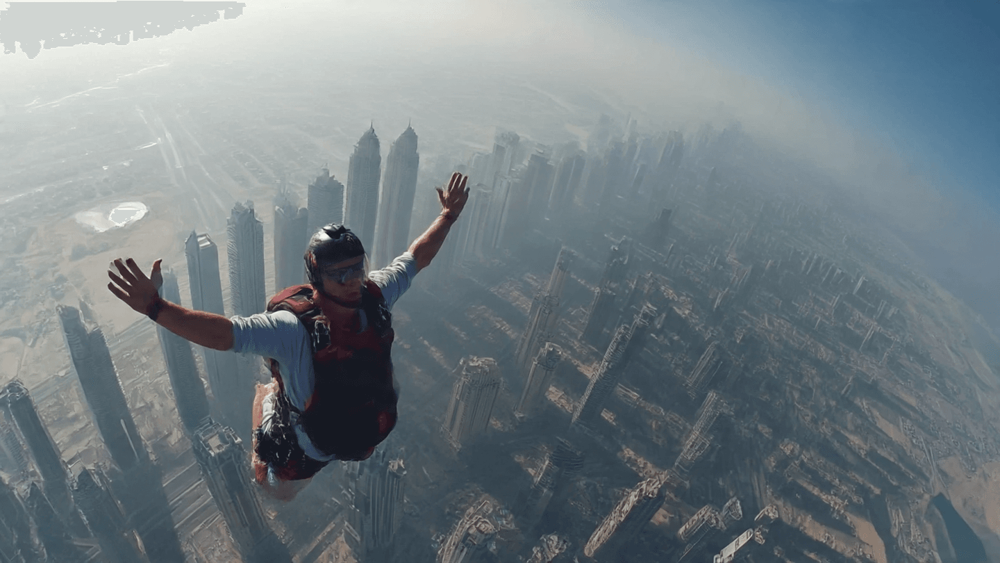 رياضات السماء في دبي مغامرات جوية لا تنسى رياضات السماء في دبي